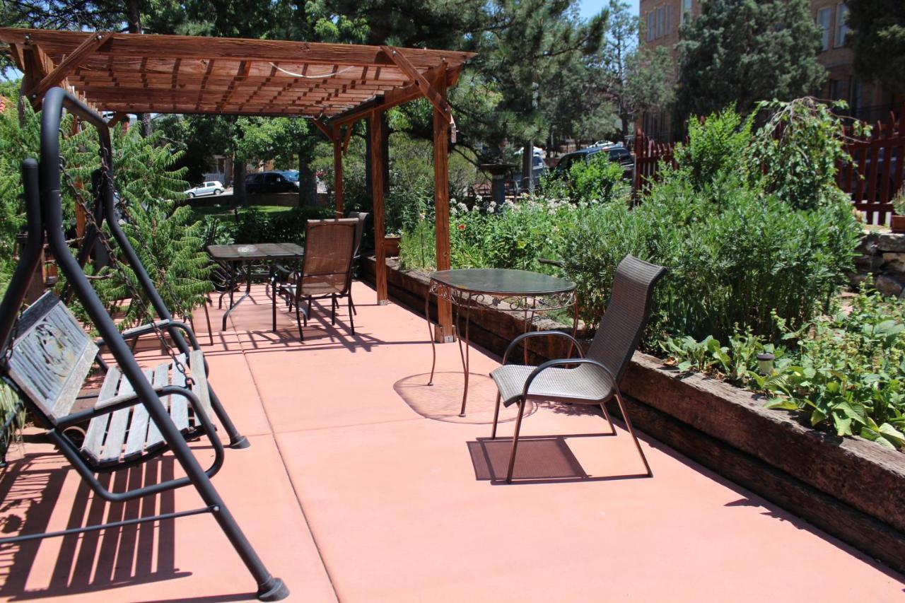 Avenue Hotel Bed And Breakfast Manitou Springs Esterno foto