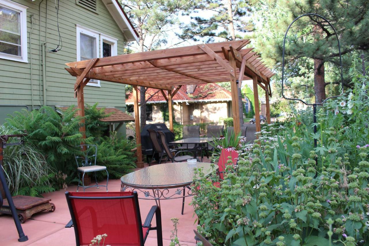 Avenue Hotel Bed And Breakfast Manitou Springs Esterno foto